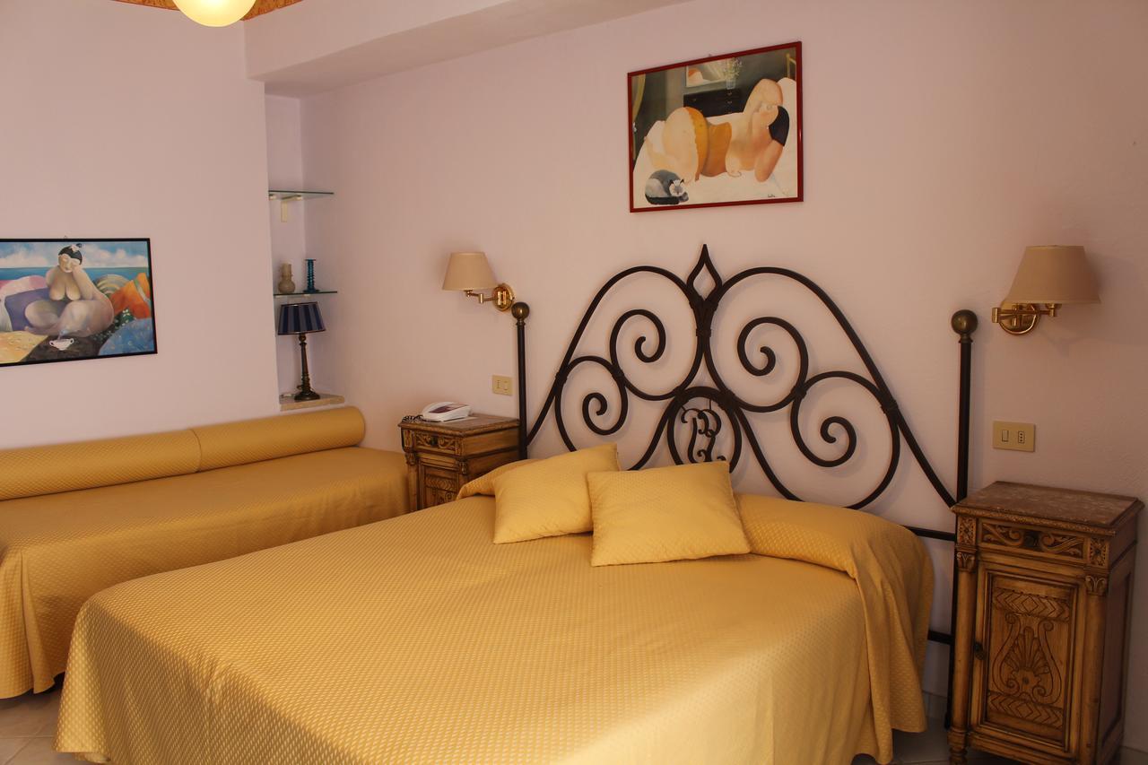 Hotel Villa Mora Giardini-Naxos Extérieur photo